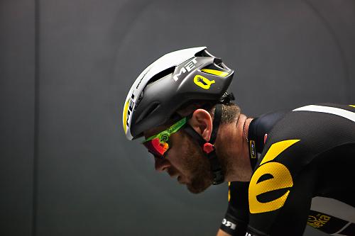 Met Manta aero helmet launched at the Tour de France | road.cc